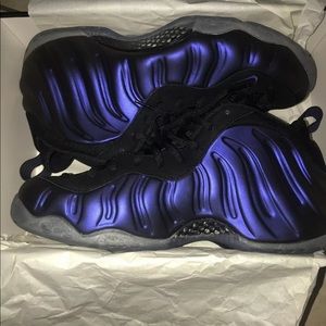 Foamposite “Eggplant”